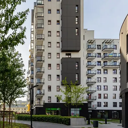 Apartamento Metro Plocka Warsaw's Wola By Renters