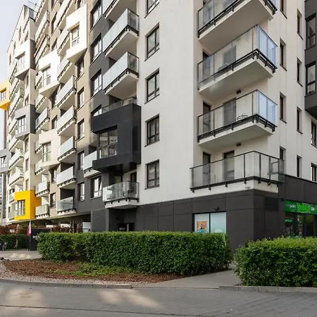 Apartamento Metro Plocka Warsaw's Wola By Renters