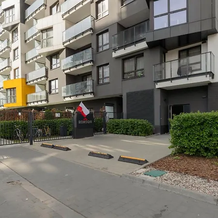 Metro Plocka Warsaw's Wola By Renters *